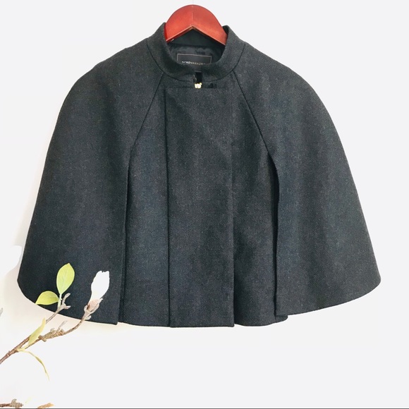 BCBGMaxAzria Jackets & Blazers - BCBG Maxazria wool poncho jacket